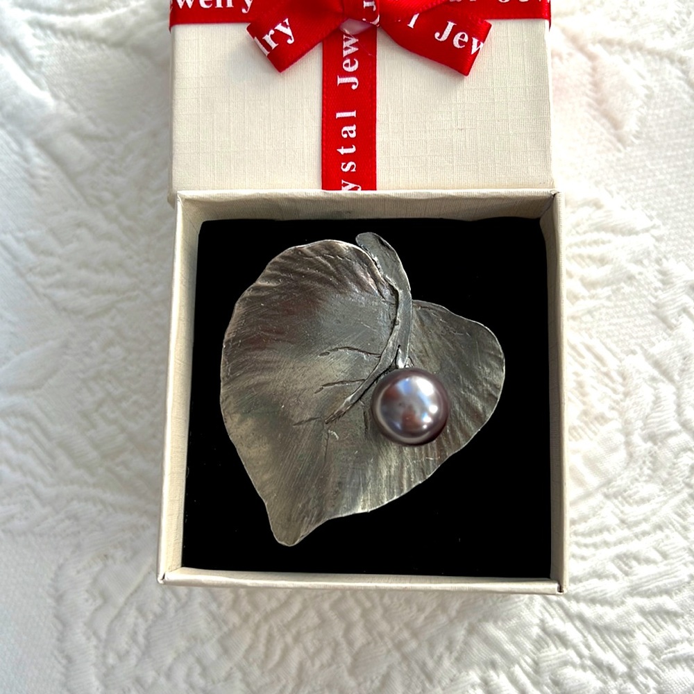 Beautiful pearl brooch